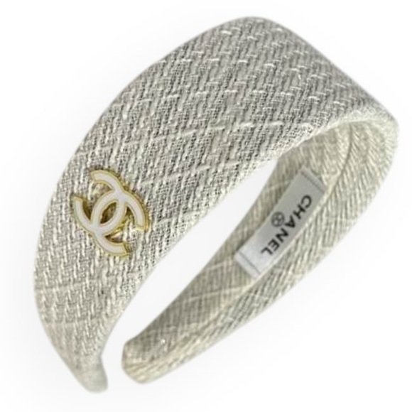 CHANEL Headband White/Wide Side Logo & Original Box - Picture 1 of 2